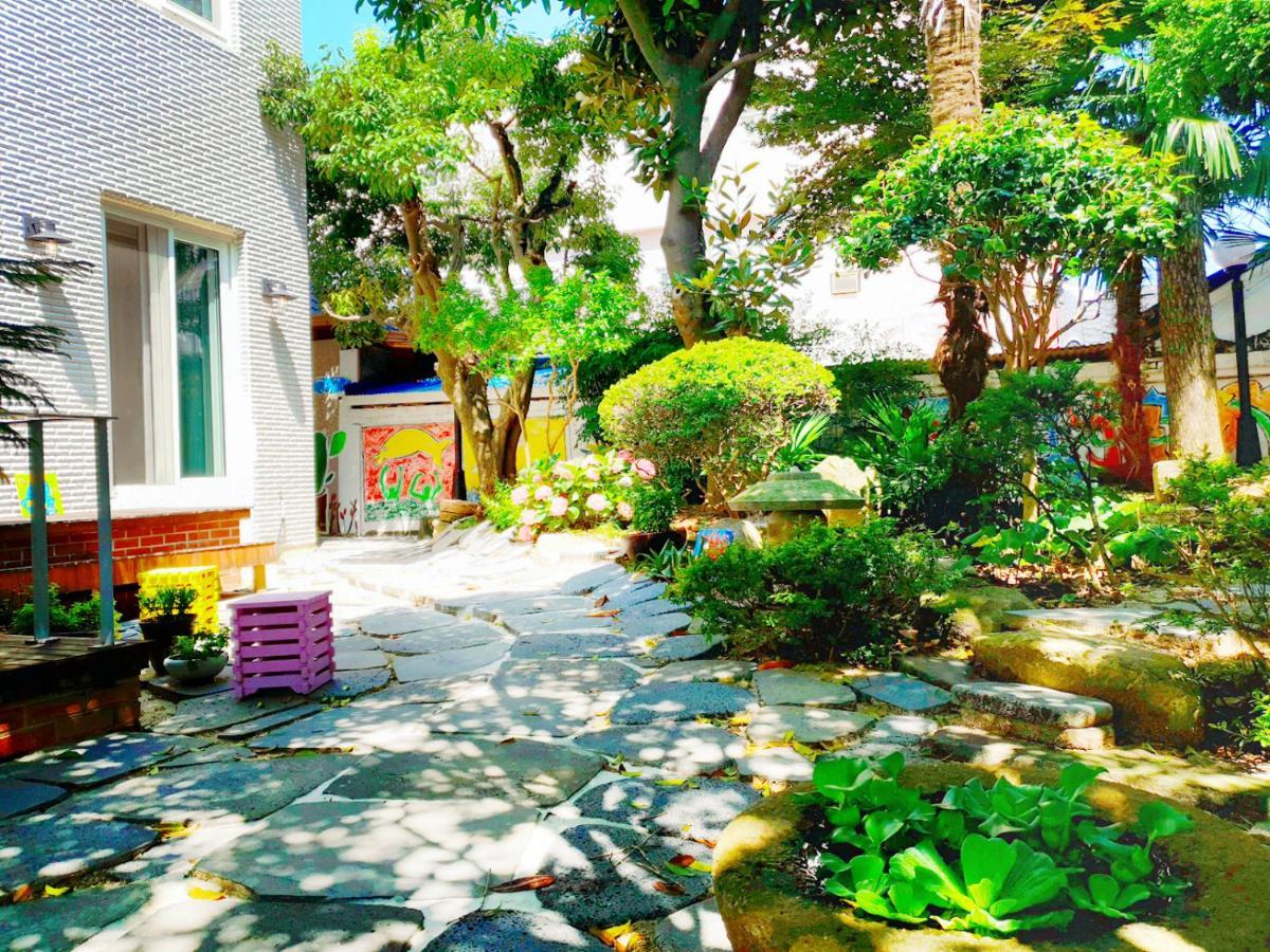 Gallery Family Hotel Mokpo Exteriör bild